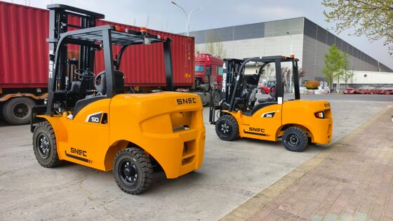 Reliable Heavy Duty 3500kg Diesel Forklift With Stable Working System