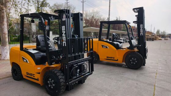 Chariot élévateur 3500kg diesel résistant fiable avec le système fonctionnant stable