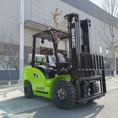 Heavy Duty 3 Ton Load Capacity LPG Gas Forklift with Japan Shimadzu Hydraulic Pumps and Adjustable Cab