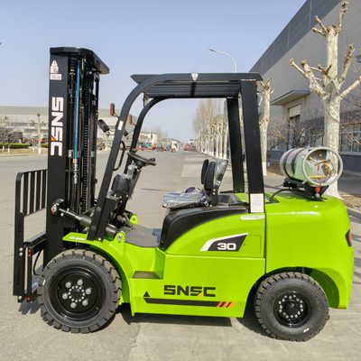 Heavy Duty 3 Ton Load Capacity LPG Gas Forklift with Japan Shimadzu Hydraulic Pumps and Adjustable Cab