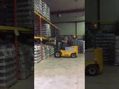 2 طن من الشاحنات الكهربائية